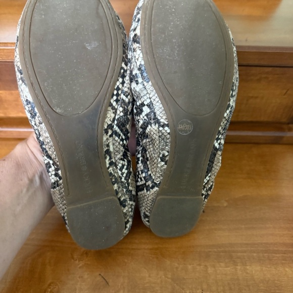 Lucky Brand Emmie snakeskin ballet flats slip ons woman size 8 - Picture 8 of 9